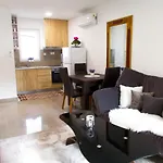 Kovac Riverfront Apartman Mostar